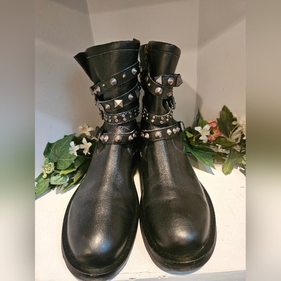 SCHUTZ Shoes - Luizia Graxo Schutz leather studded strap bootie